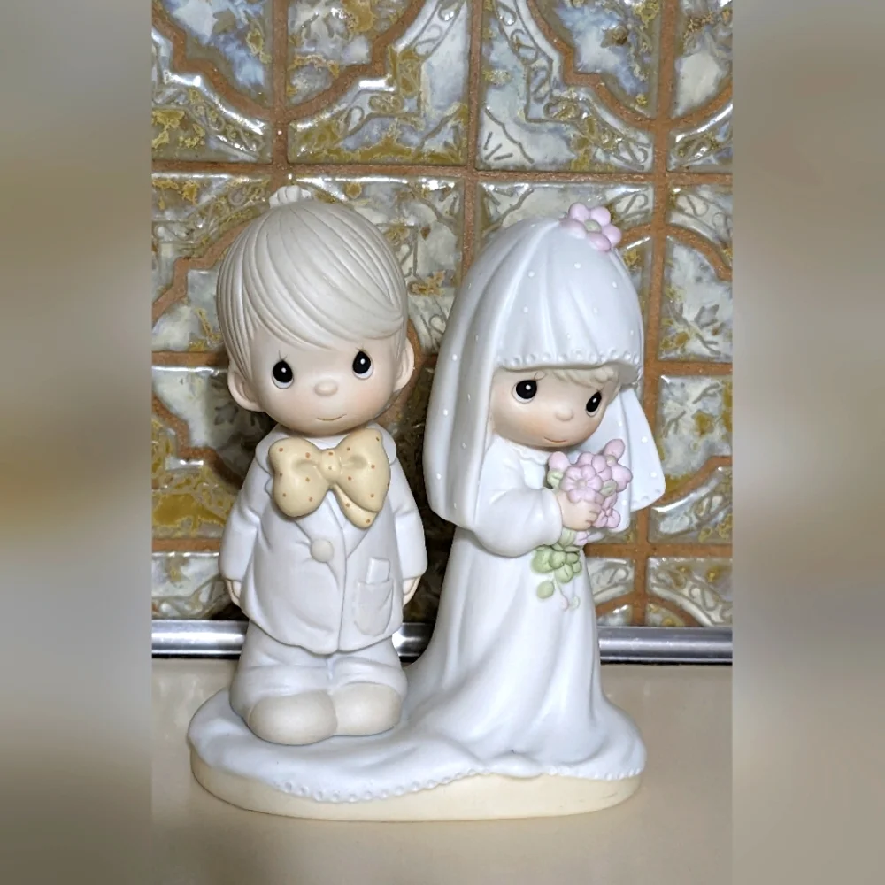 Cream and White Decorative Cake Toppers for Wedding Celebrations